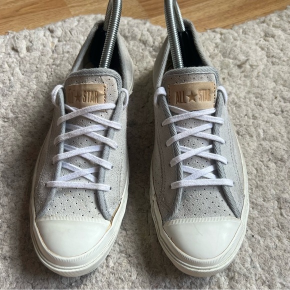Converse: Women's All Star Gray Polka Dot Suede Lace Up Classic Sneakers Size 8 - Picture 2 of 11